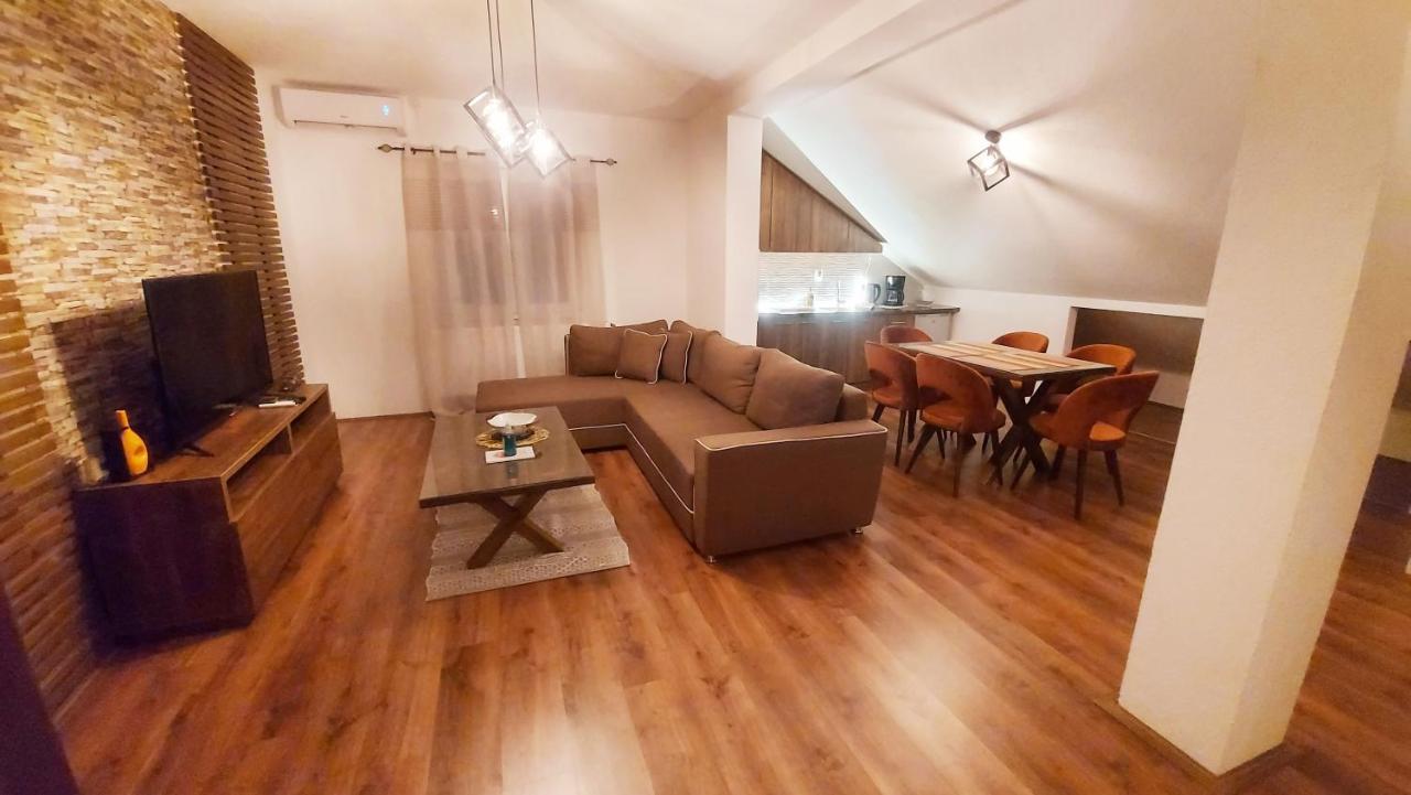 Gold Apartment ستروميكا المظهر الخارجي الصورة